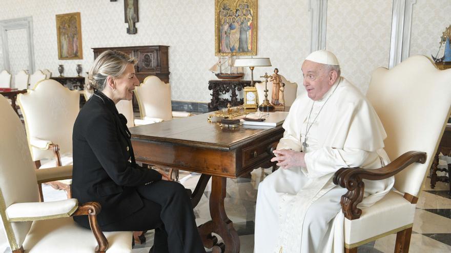 Yolanda Díaz, tras reunirse con el Papa: &quot;Francisco también defiende la reducción de la jornada laboral&quot;