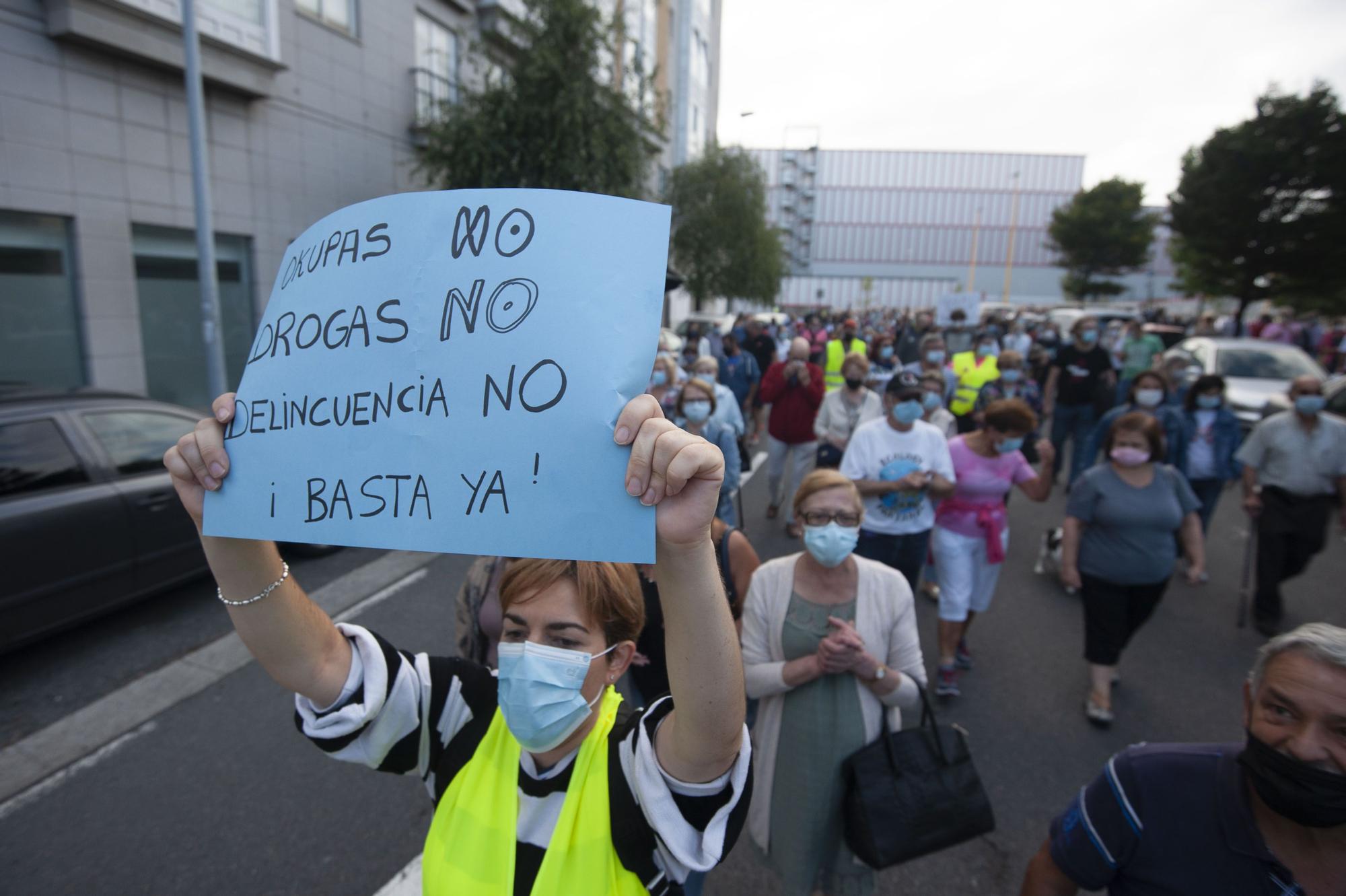 Os Mallos se lanza a la calle para denunciar “inseguridad”