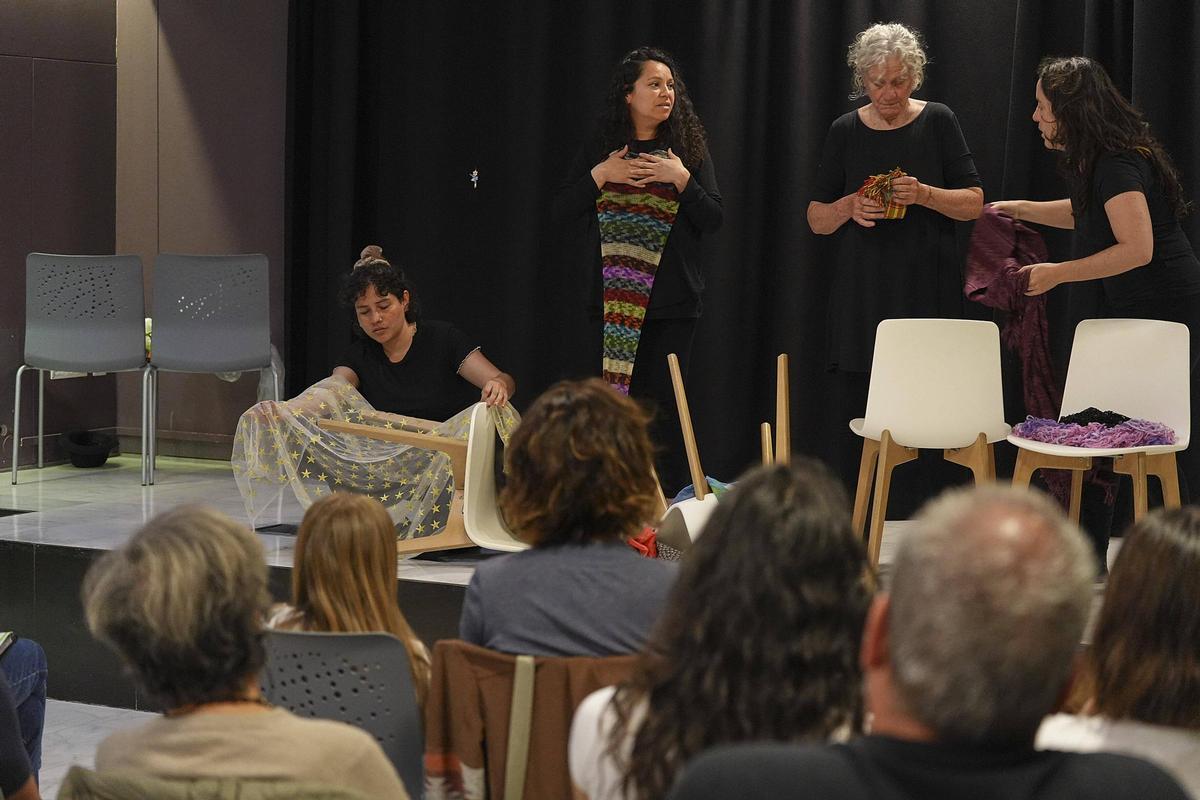 Compartir el dol a través del teatre espontani a Girona