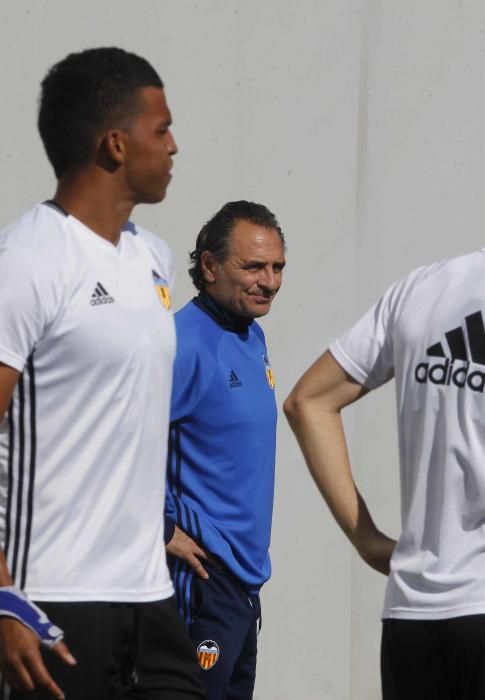 Las mejores imágenes del entrenamiento del Valencia CF