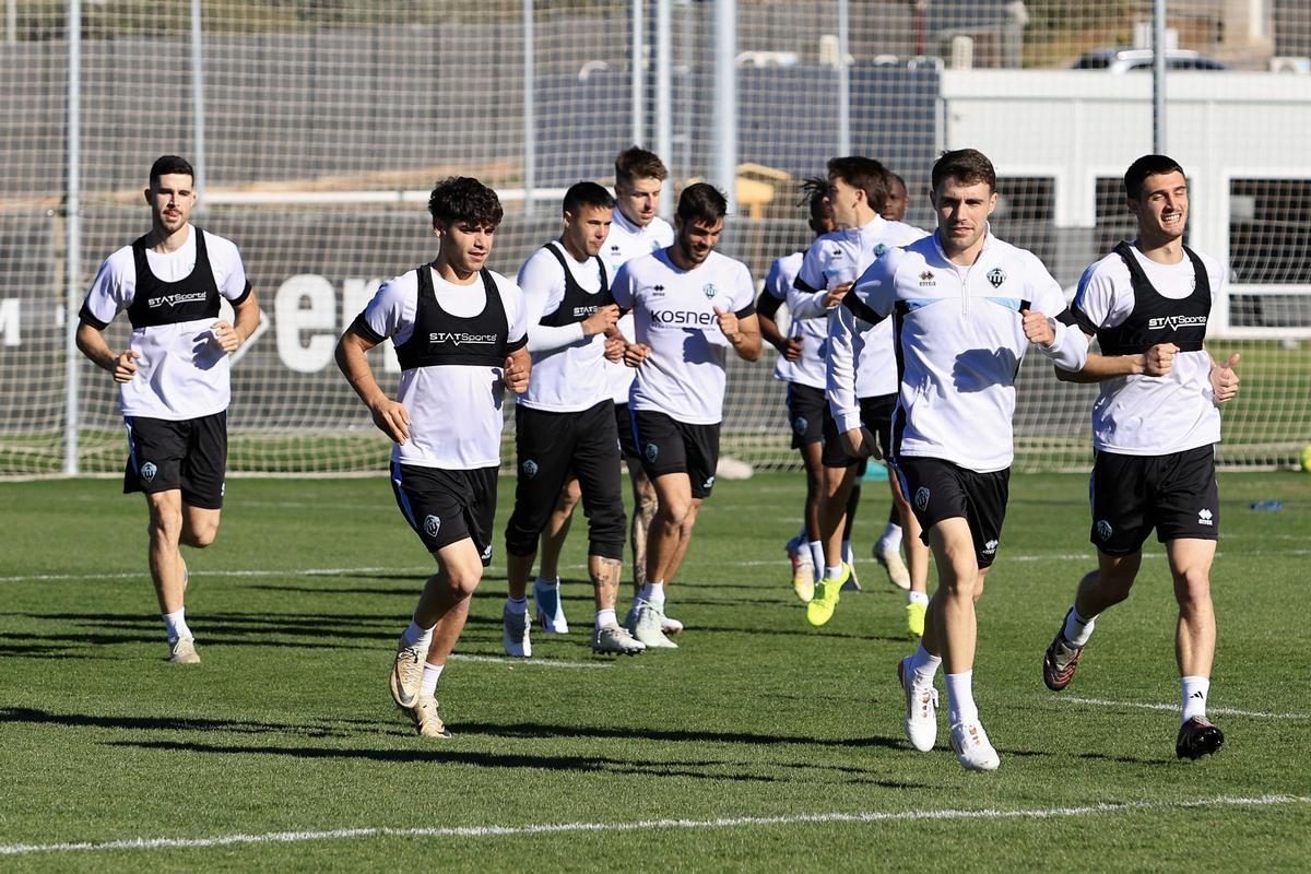 Así ha sido el penúltimo entrenamiento del Castellón antes de visitar al Valladolid