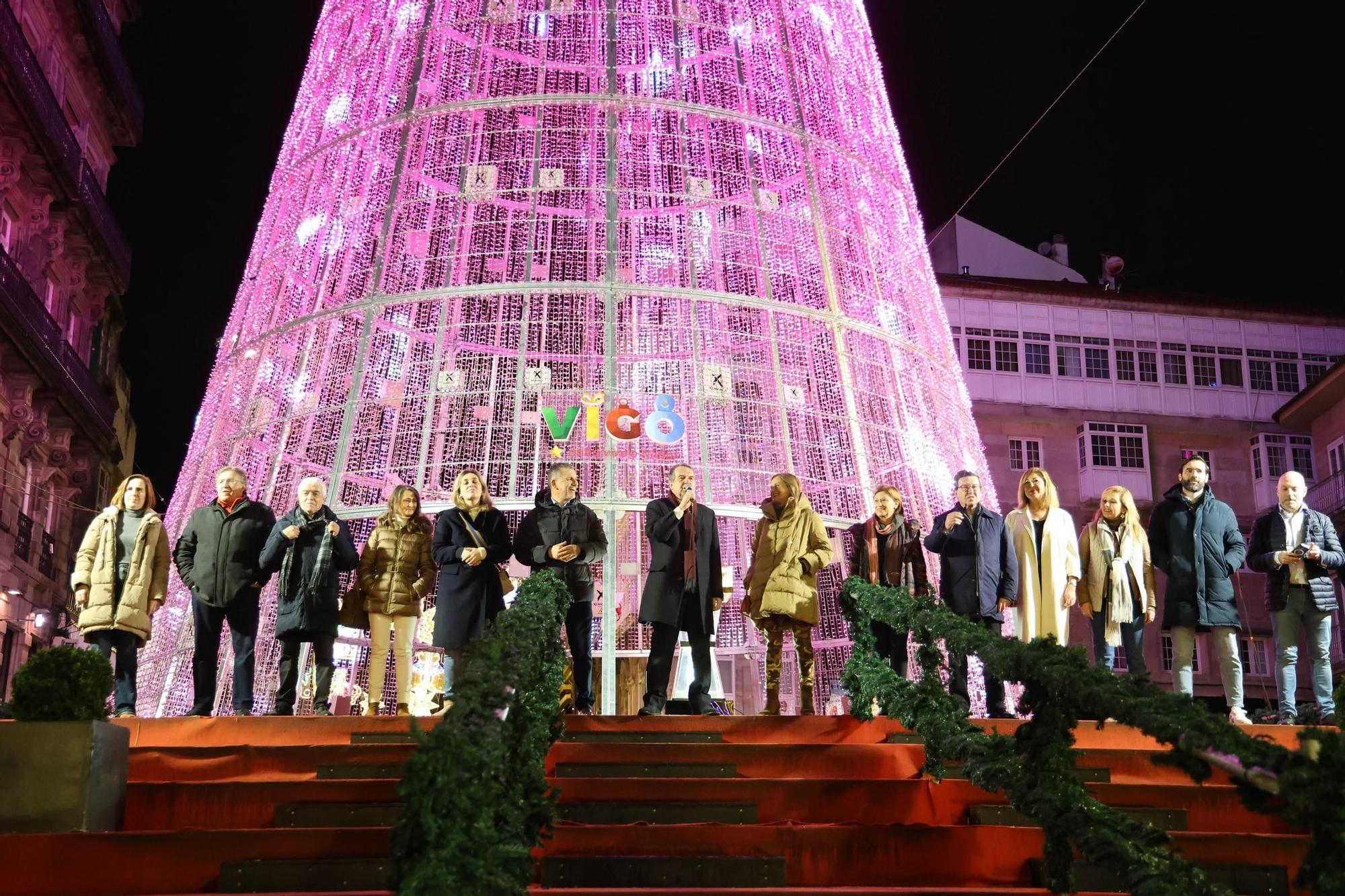 ¡Y la Navidad llegó a su fin! Así fue el acto de apagado de luces