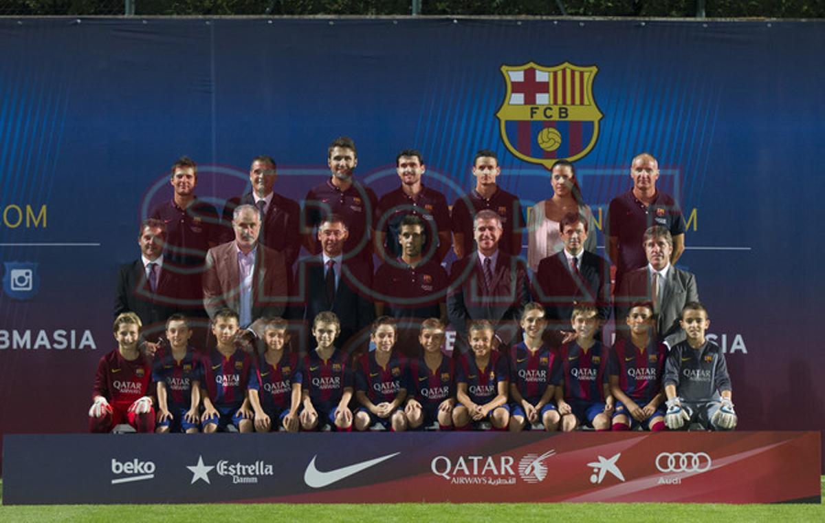 PRESENTACIÓN FÚTBOL BASE FCBARCELONA PRESENTACIÓN FÚTBOL BASE FCBARCELONA