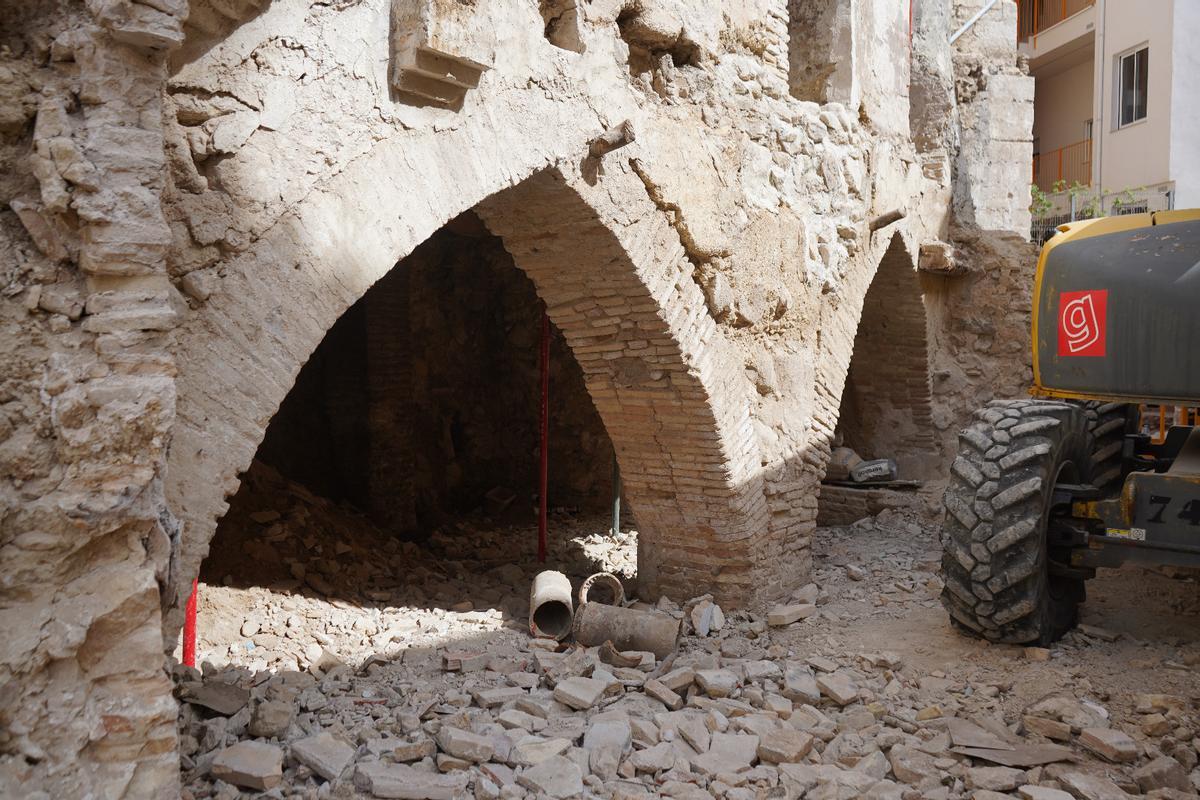 Los arcos hallados en las obras municipales.