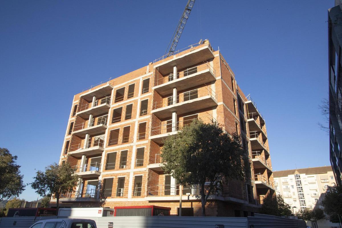 Viviendas en construcción en Xàtiva
