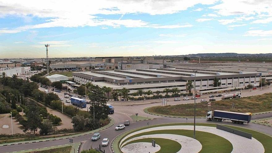 Empresas en el polígono
industrial de Riba-roja.
 levante-emv
