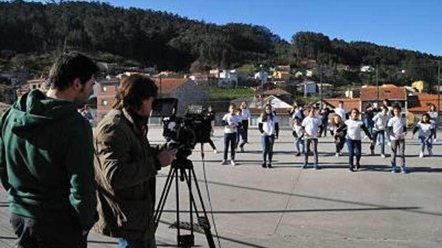 Un momento de un rodaje en uno de los colegios. // T.G.