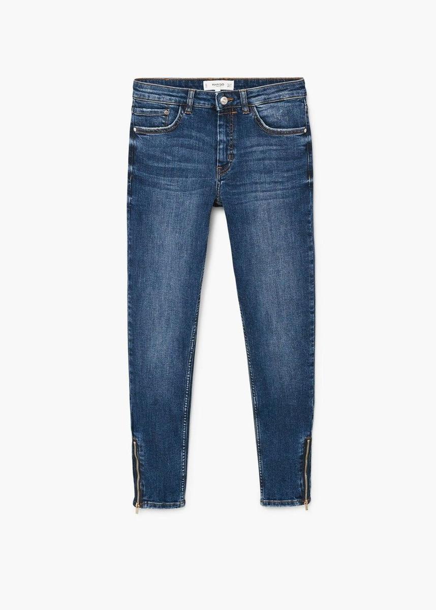 Jeans skinny crop de Mango. (Precio: 29, 99 euros. Precio rebajado: 19, 99 euros)