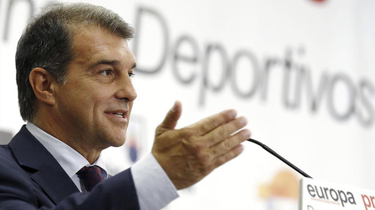 Joan Laporta, candidat a la presidència del Barça, durant la seva intervenció a l’esmorzar informatiu d’Europa Press a Madrid.