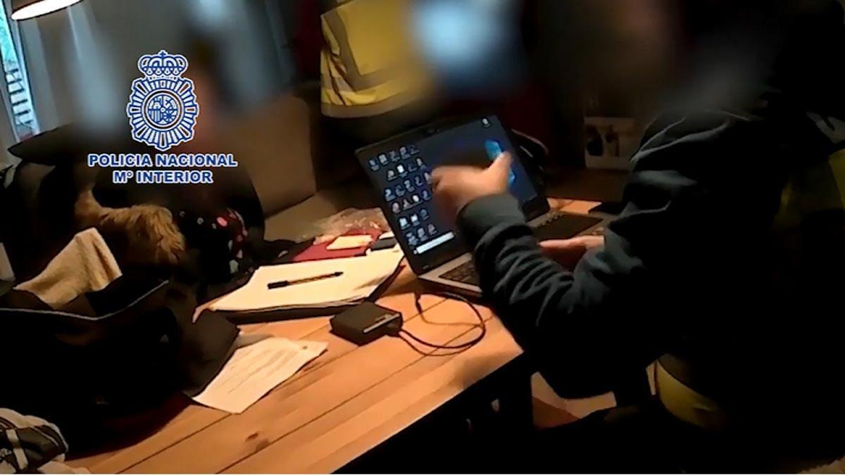 Detenido en Sevila el organizador de una red de pornografía infantil