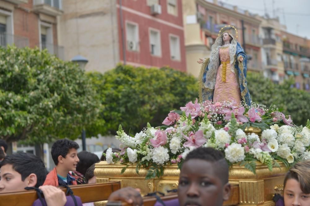 Procesión infantil del Colegio Buen Pastor