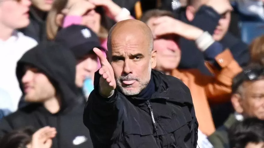 Guardiola: "¡Estamos así de bien por el sol!"