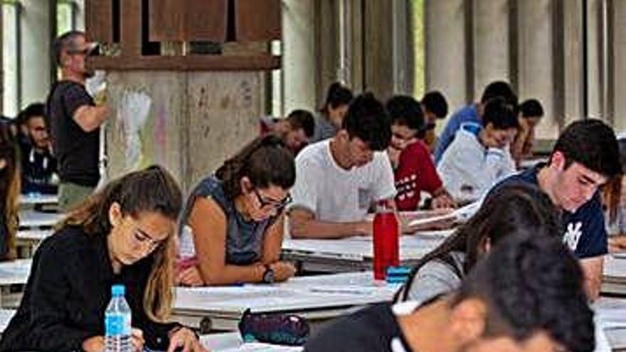 Alumnos de nuevo ingreso en la universidad.