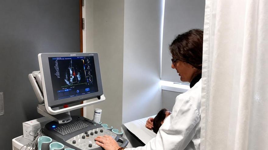 El Gobierno de Canarias invierte 2,9 millones de euros en 106 ecógrafos para renovar la tecnología sanitaria