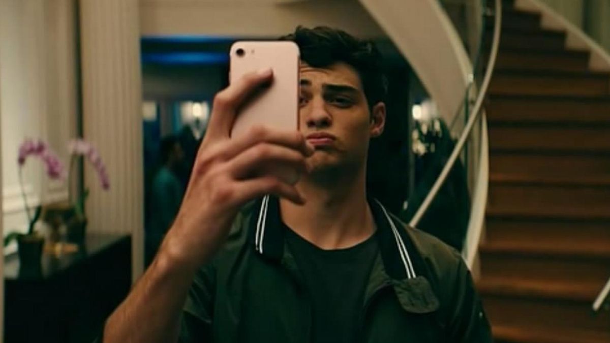 El nuevo Rambo es... El (ex)novio imaginario de las milenials, Noah Centineo