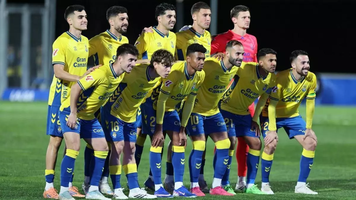 La UD Las Palmas está empaquetada para el ascenso: cero fichajes a última hora, 28 gladiadores y el reto de once victorias en 18 jornadas