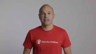Iniesta colabora en la campaña de Save the Children