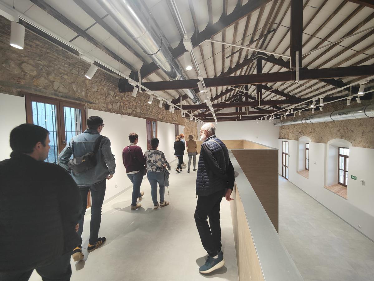 La visita ha permitido conocer el estado actual del edificio que albergaba La Muy Noble y Artística Cerámica de l'Alcora