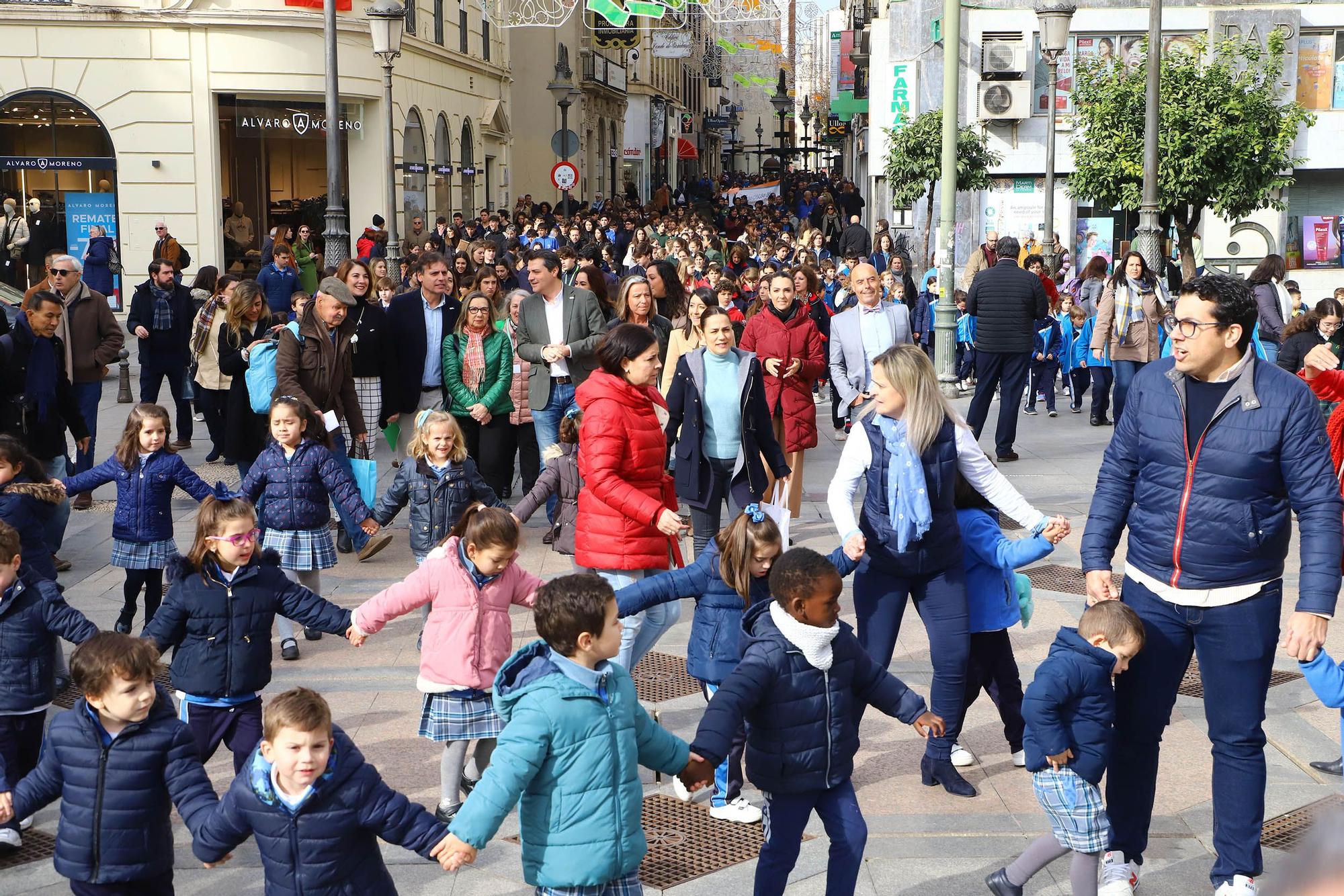 1.100 escolares marchan contra el cáncer