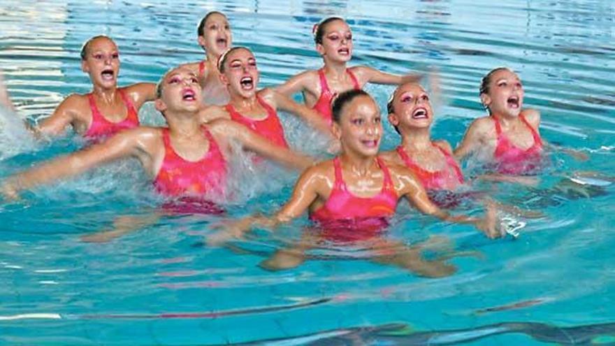 Las chicas del Campusesport en pleno ejercicio.