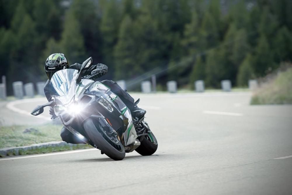 Nueva Kawasaki Ninja H2 SX SE+ 2019