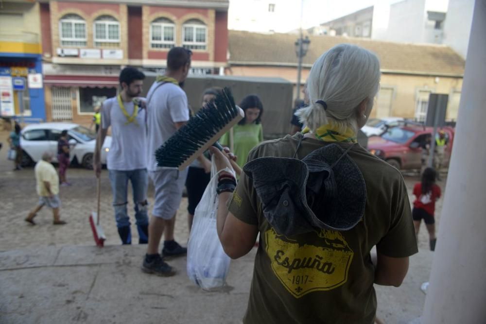 Los Alcázares recibe la solidaridad de cientos de personas