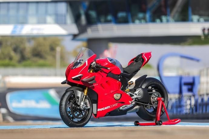 Ducati Panigale V4 R