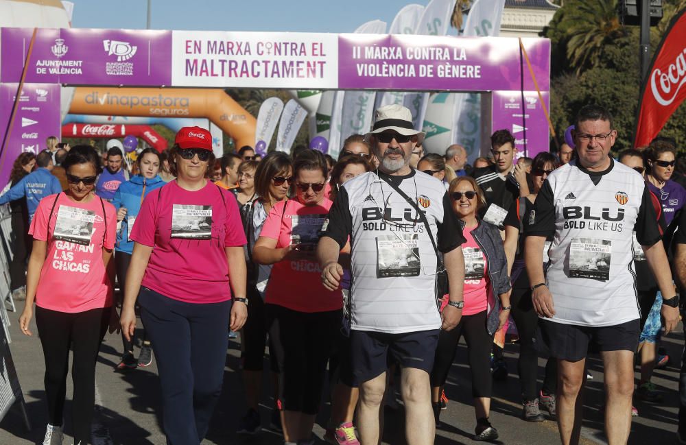 Búscate en la Marxa Contra la Violència de Gènere