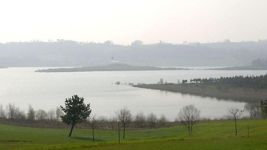 Vista del embalse de San Cosmade. |   // LA OPINIÓN