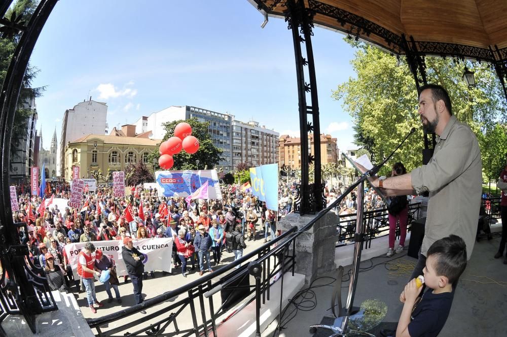 1 de mayo: Miles de personas se manifiestan en Asturias para reivindicar mejoras laborales