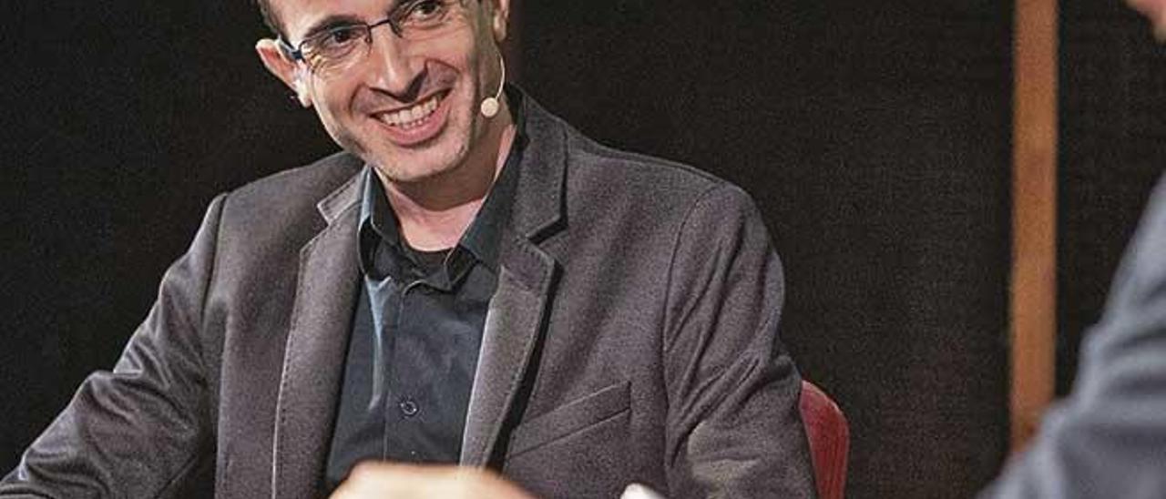 Yuval Noah Harari.