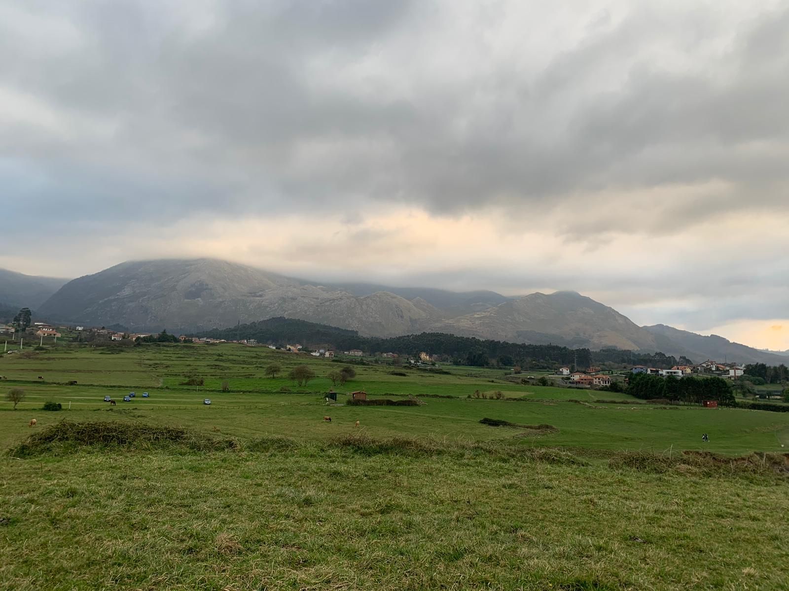 En ruta: del Arenal de Morís a La Griega