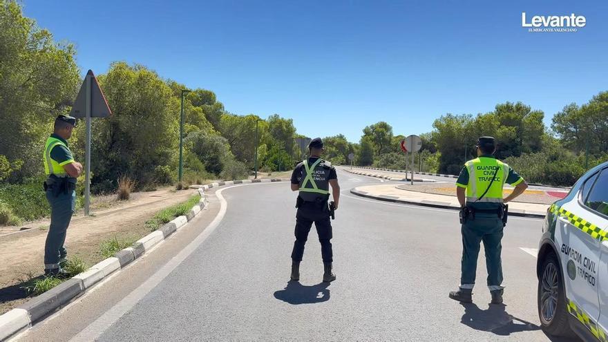 La Policía Local blinda la Devesa tras en incendio del Saler