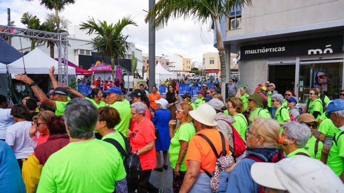 Público asistente a la Feria del Deporte en Santa Lucía de Tirajana.