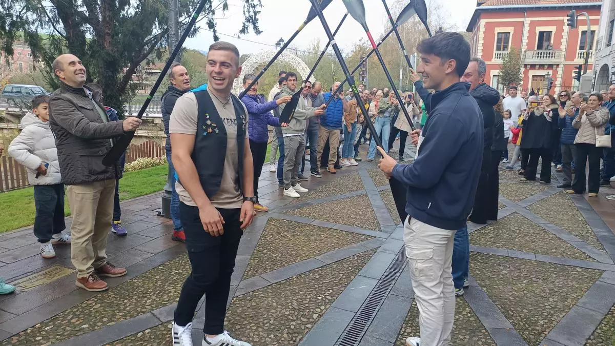 Abel García Cimentada graba su nombre en la calle canguesa de los campeones del Sella