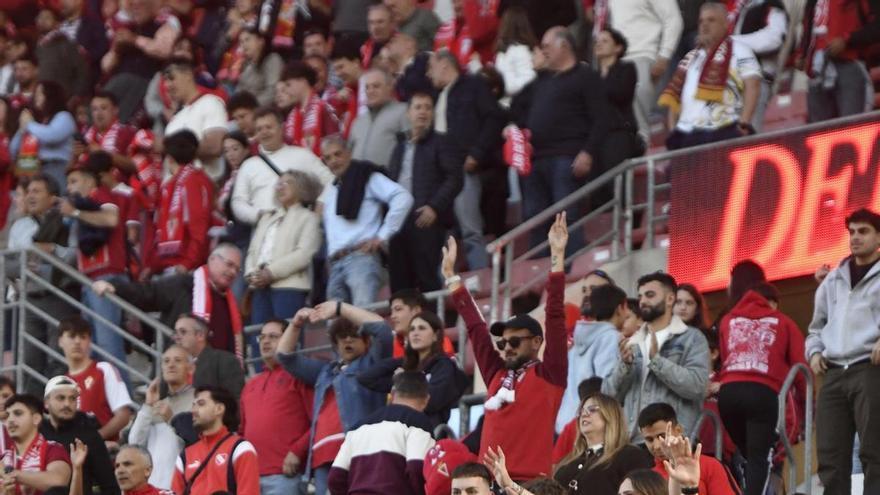 El Real Murcia rebaja las entradas para el partido ante el Antequera