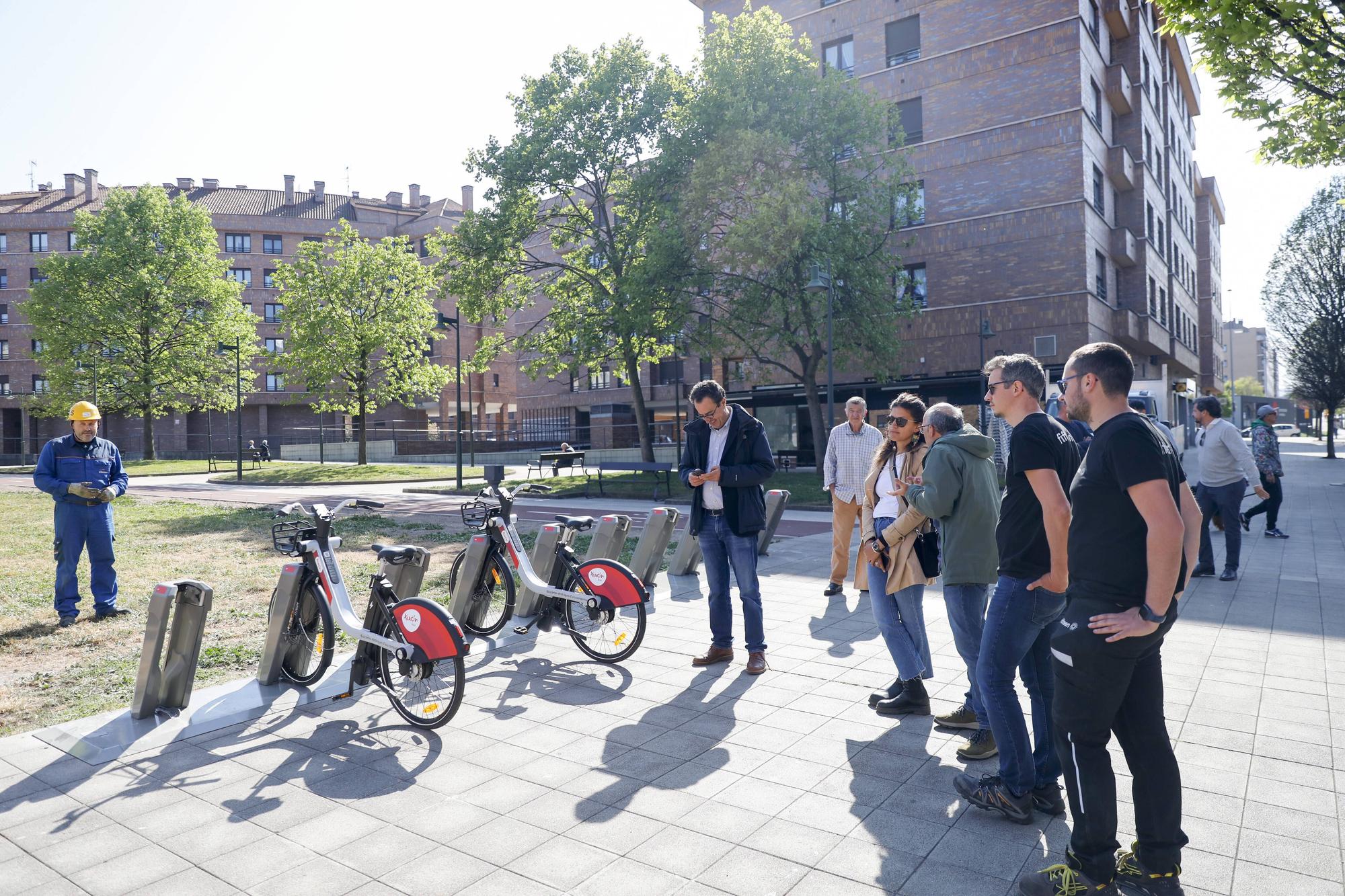 En imágenes: Nuevas diversiones en los parques de Gijón: así disfrutan los pequeños de las novedades en las zonas infantiles