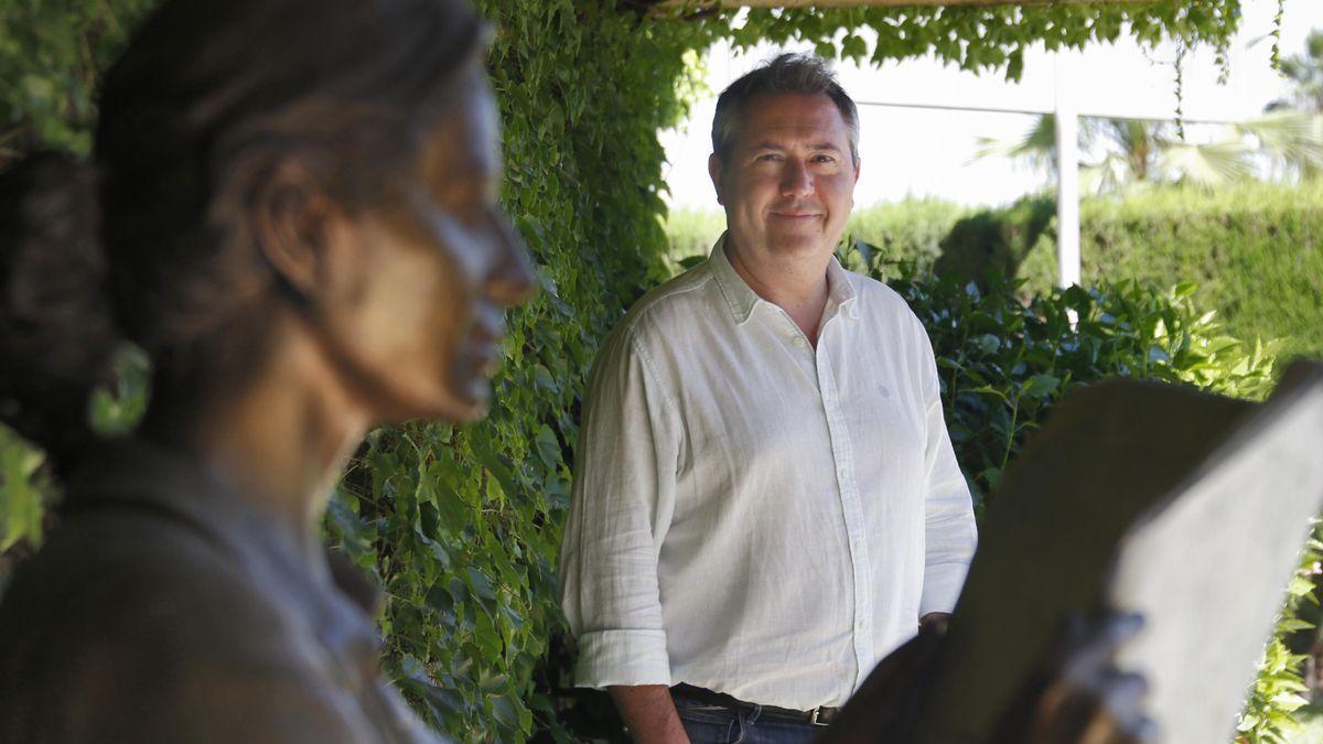 Juan Espadas en la sede de CÓRDOBA.