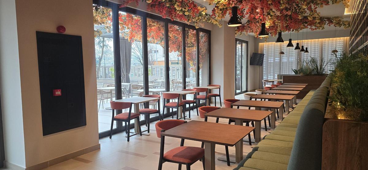 La cafetería del hotel Turia.