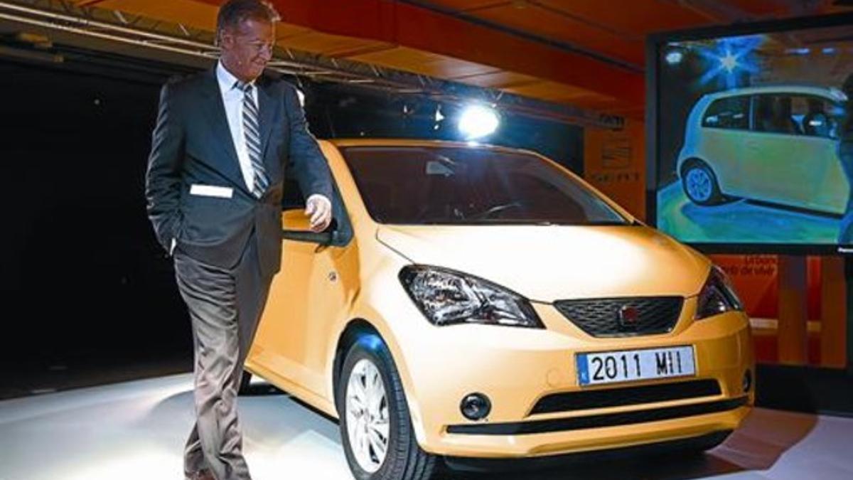 El vicepresidente comercial de Seat, Paul Sevin, en la presentación del modelo Mii llevada a cabo ayer en Madrid.