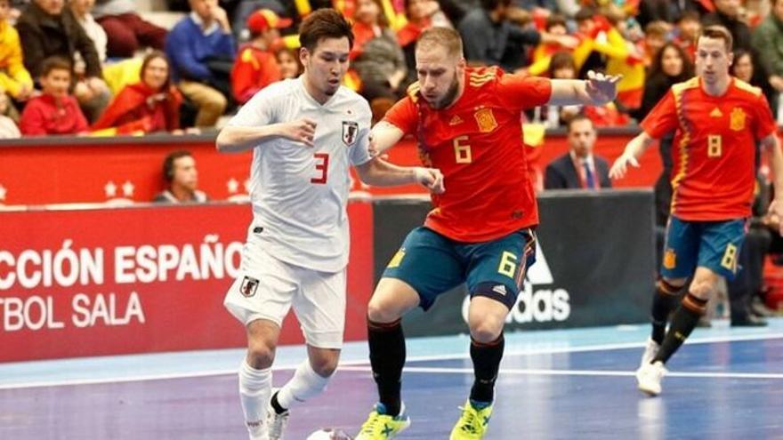 El cordobés Solano, en un partido con la selección española.