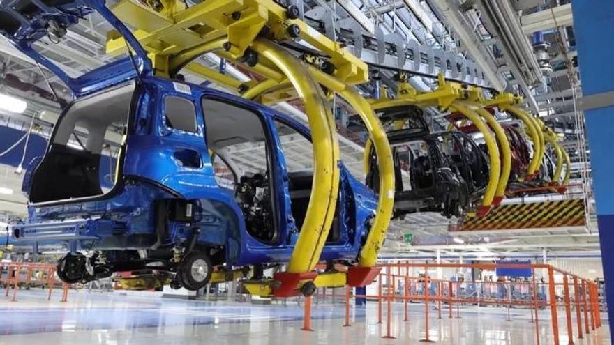 Stellantis despeja el futuro de la planta de Pomigliano, «hermana» de Balaídos