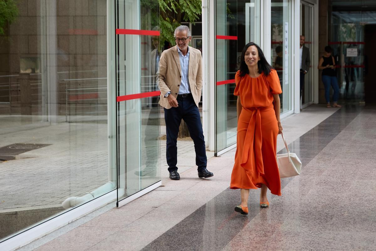 La delegada del Gobierno en Madrid y secretaria general del partido en la capital, Mercedes González, a su llegada, el pasado 12 de septiembre de 2022, al debate sobre el estado de la región, en la Asamblea autonómica.