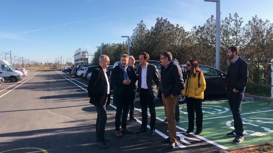 Las autoridades han visitado hoy el nuevo aparcamiento de la estaciÃ³n.