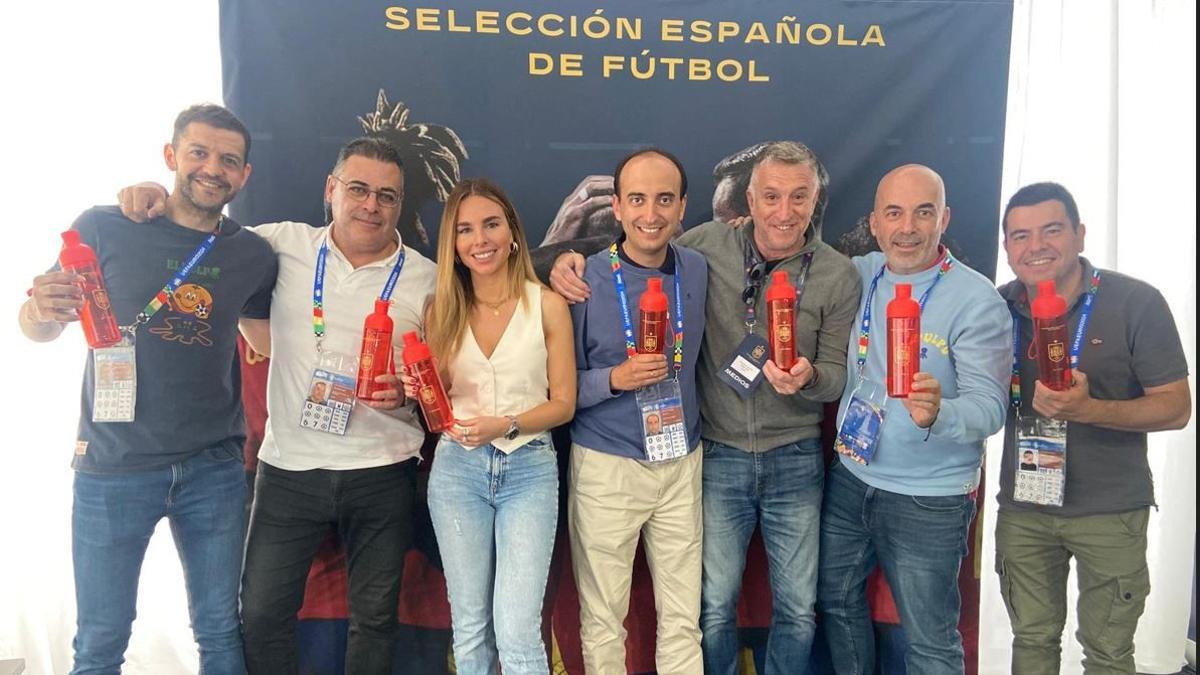 Los periodistas más conocidos de la delegación española apoyaron la iniciativa de la Federación