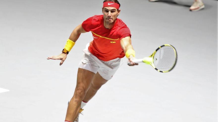 Un Nadal invencible deixa la sisena Davis a Espanya