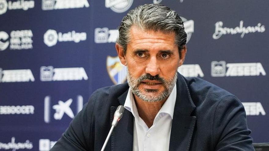 La dirección deportiva del Málaga CF, liderada por Caminero, afrontará estos días un frenético cierre de mercado estival de fichajes.