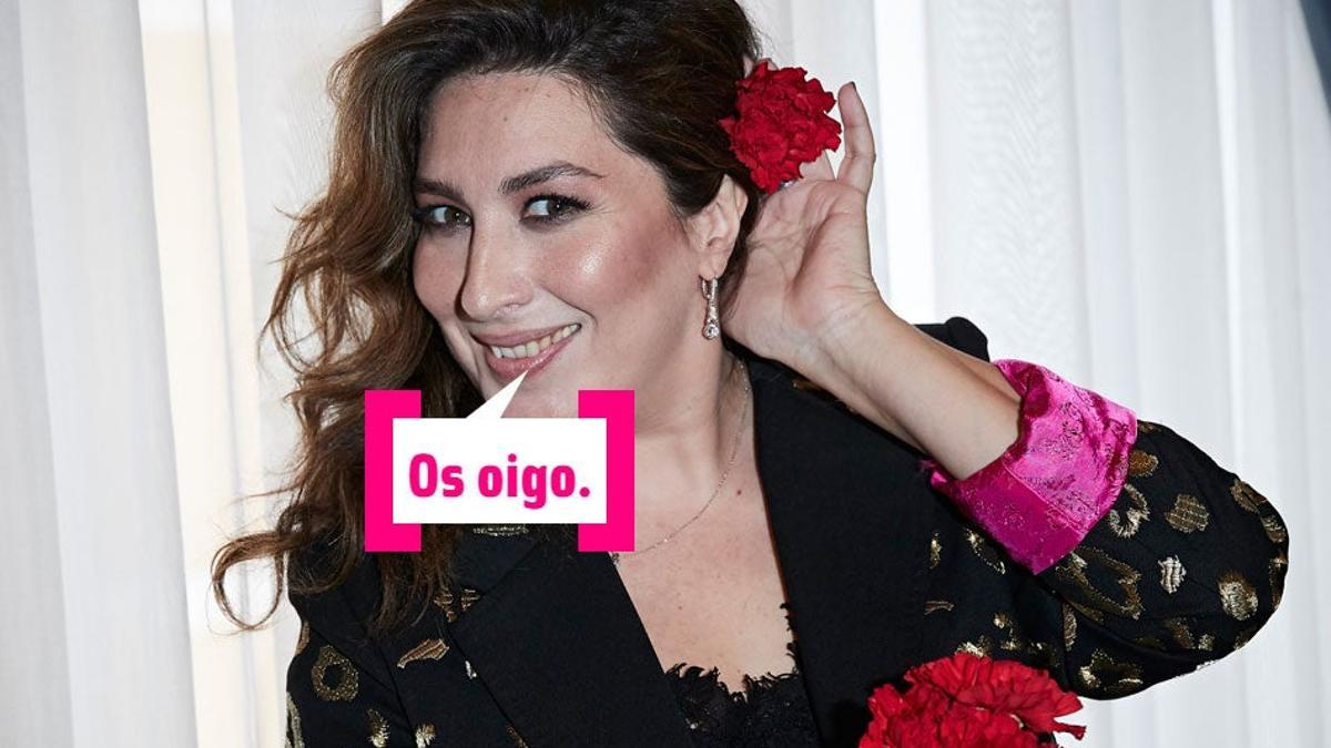 Estrella Morente posa para la prensa con look y peinado flamenco