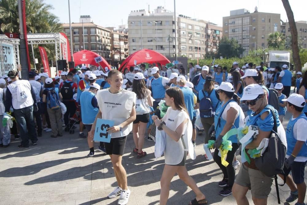 Murcia saca la basuraleza de su río