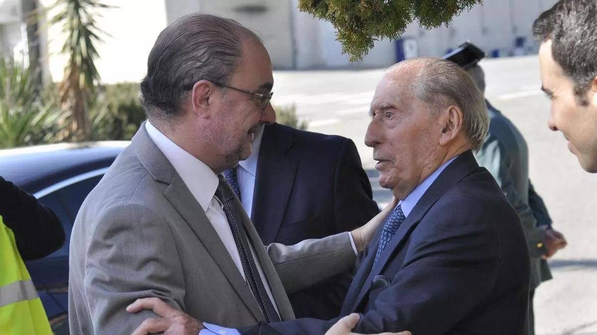 El empresario y presidente del grupo Samca, Ángel Luengo, junto al presidente del Gobierno de Aragón, Javier Lambán